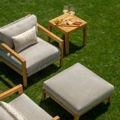 NewAge Products Sofas & Sectionals Lakeside 8 Piece Chat Set With 3-Seater Sofa And Umbrella