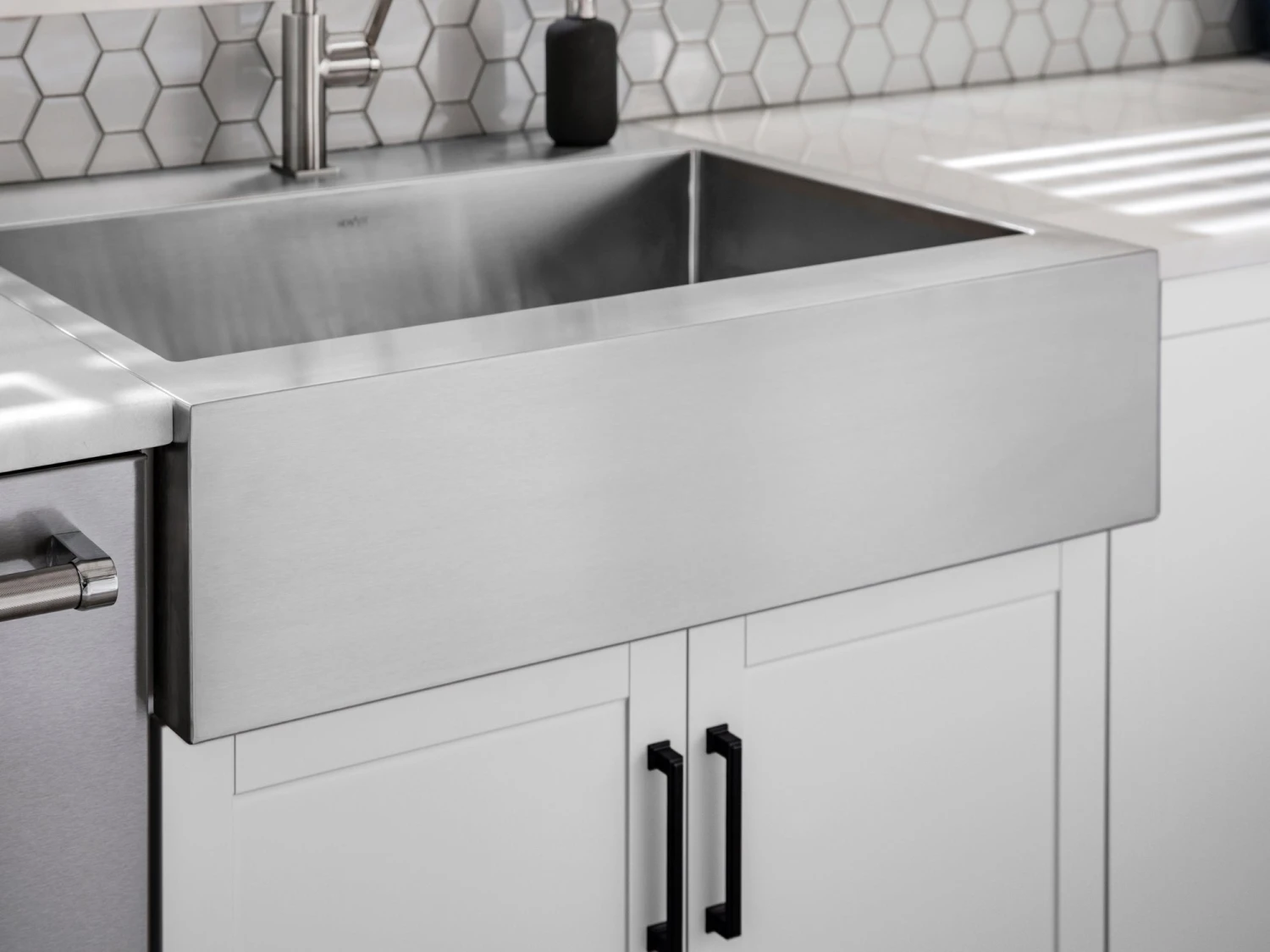 NewAge Products 36 In. Farmhouse Sink With Classic Pull Down Faucet 7 NewAge Products 36 In. Farmhouse Sink With Classic Pull Down Faucet